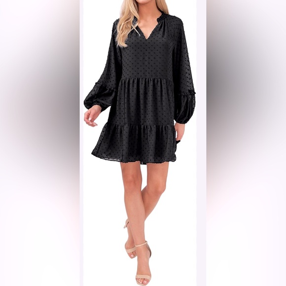 CeCe Dresses & Skirts - CeCe Long Sleeve Clip Dot Ruffled Dress